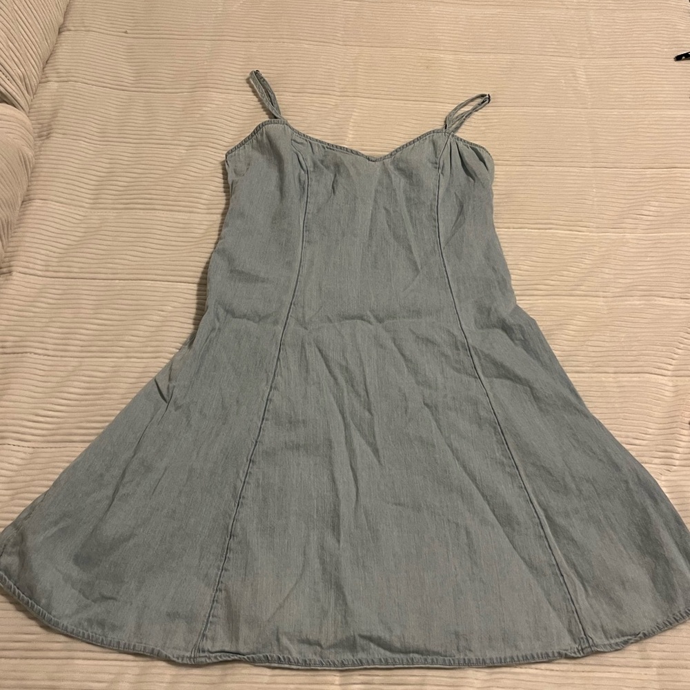 BDG Denim inspired dress 
Size 4 
Perfect condition